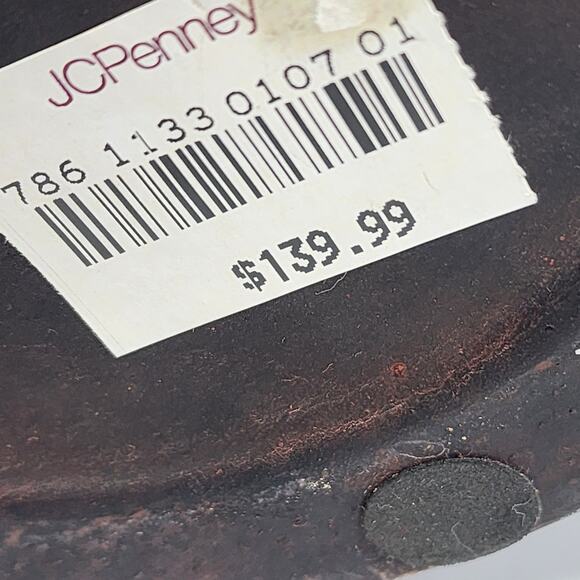 Gothic Red & Black Damask Vase - Picture 8 of 10